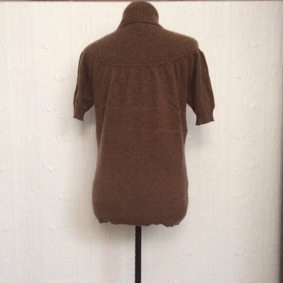 Early 2000 short sleeve brown cashmere top with yoke - Picture 3 of 3